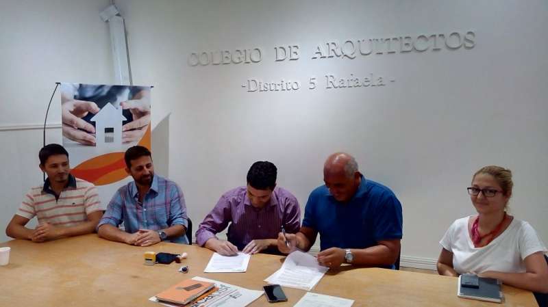 Firma de Convenio - Humberto Primo